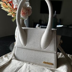 Jacquemus Beige ‘Le Grand Chiquito’ Top Handle Bag Authentic